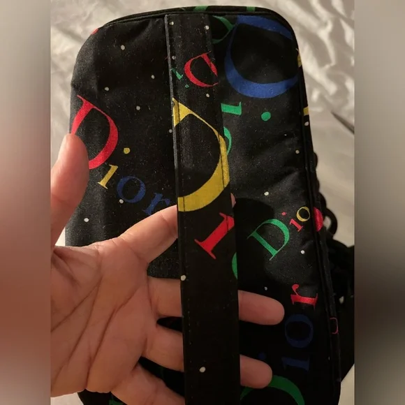 Christian Dior makeup bag repurposed into a crossbody. In great condition. 💫 - Picture 9 of 9